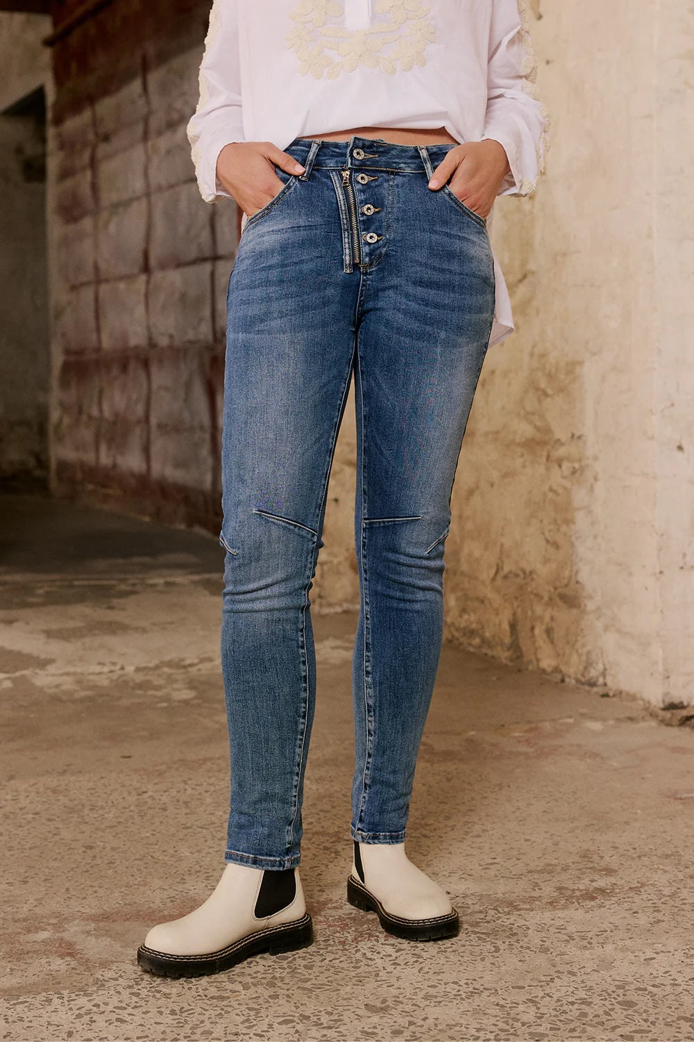 Zip & Button Jean