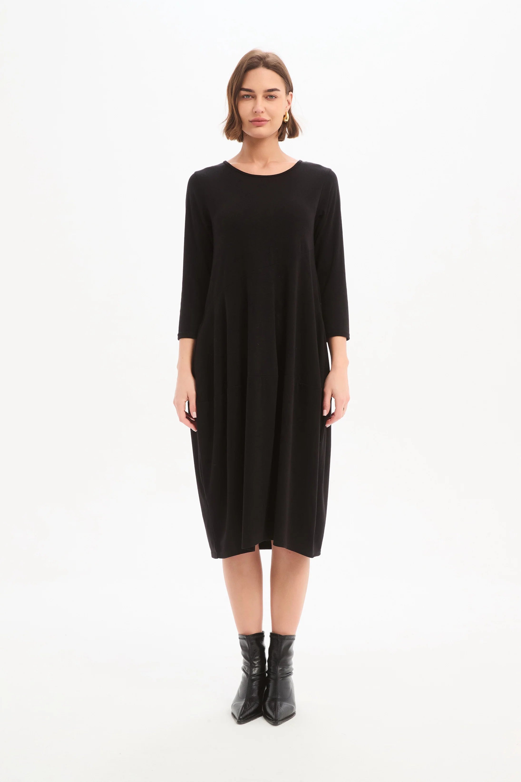 Diagonal Seam Knit Dress