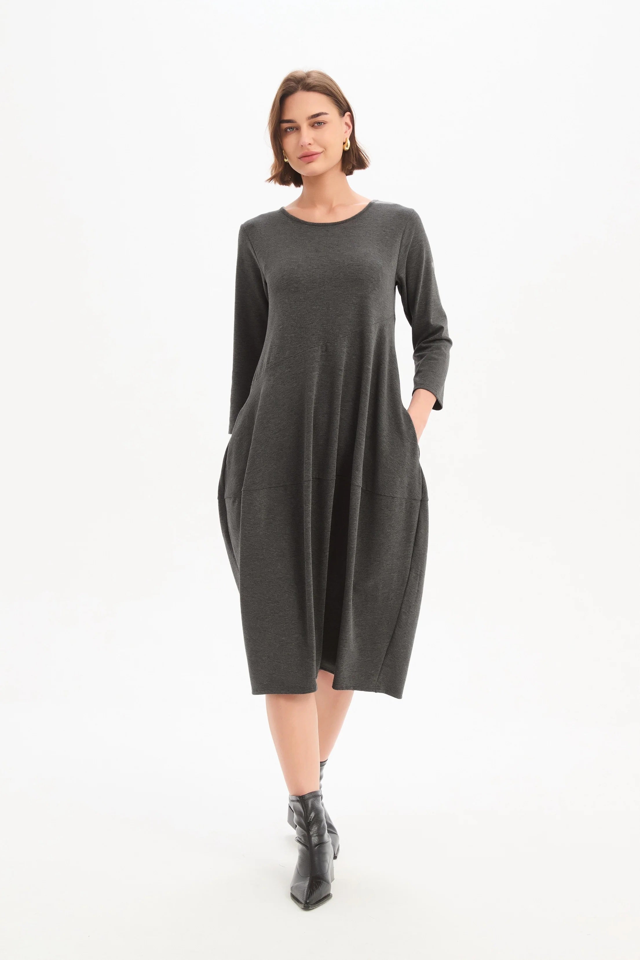 Diagonal Seam Knit Dress