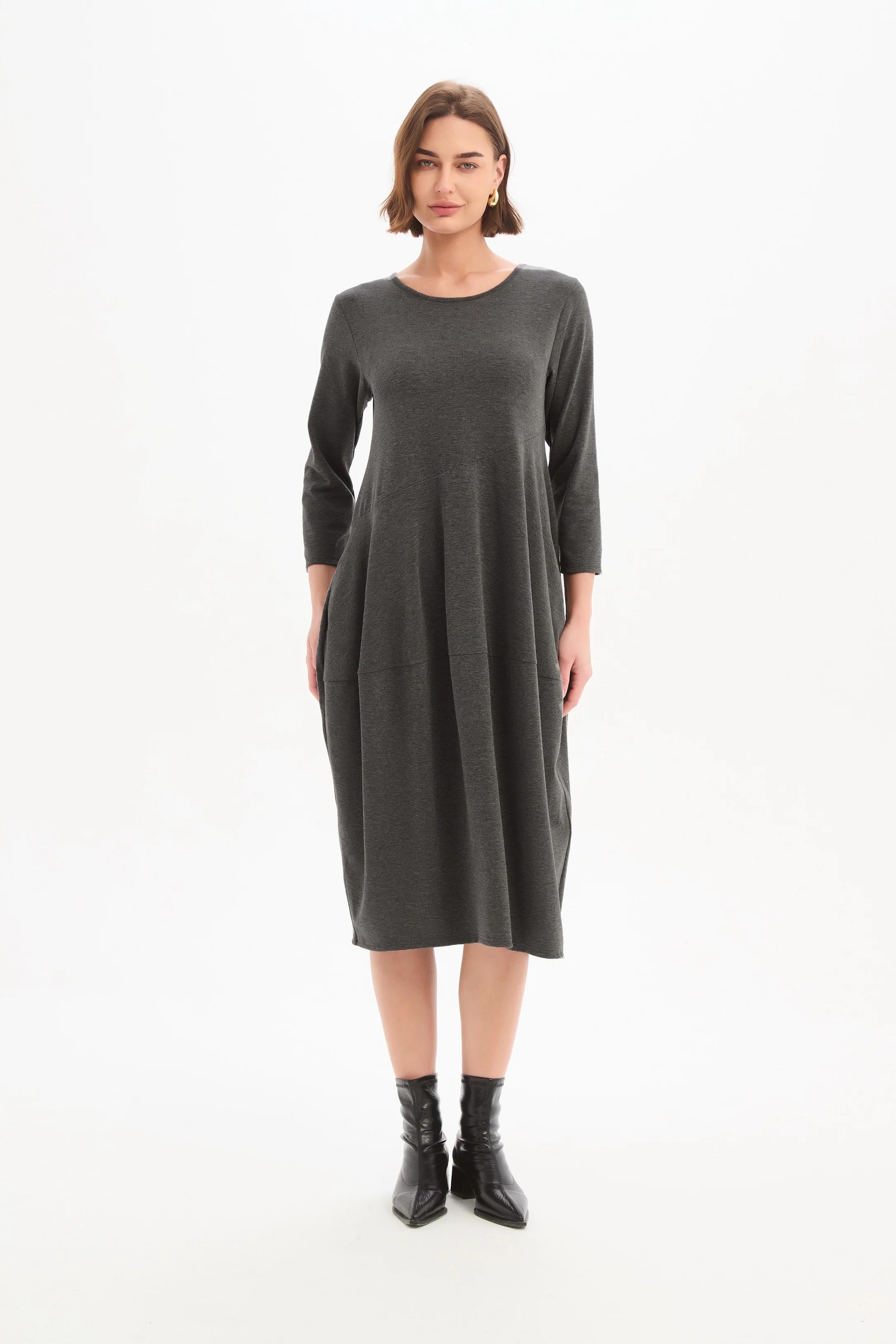 Diagonal Seam Knit Dress